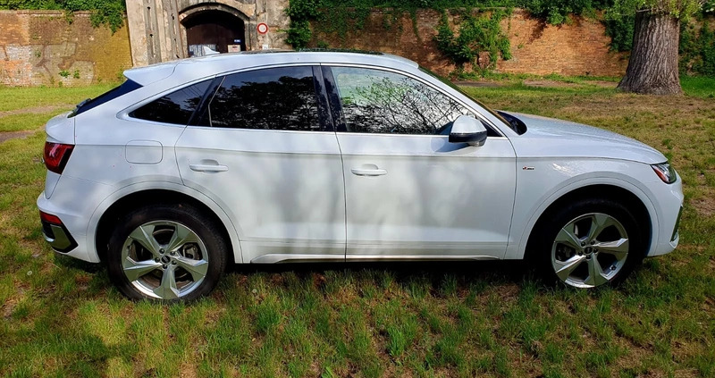 Audi Q5 Sportback cena 199999 przebieg: 43000, rok produkcji 2021 z Nysa małe 379